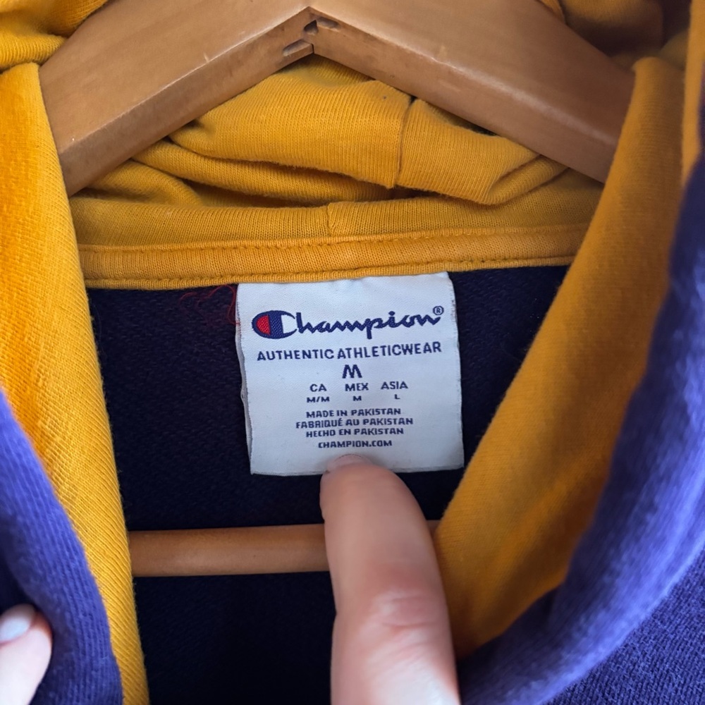 West Chester University Champion Sweatshirt - Picture 7 of 7